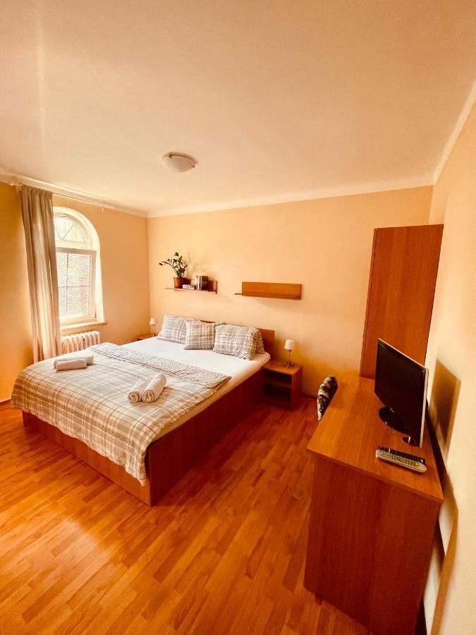 Penzion Relax Kadaň מראה חיצוני תמונה